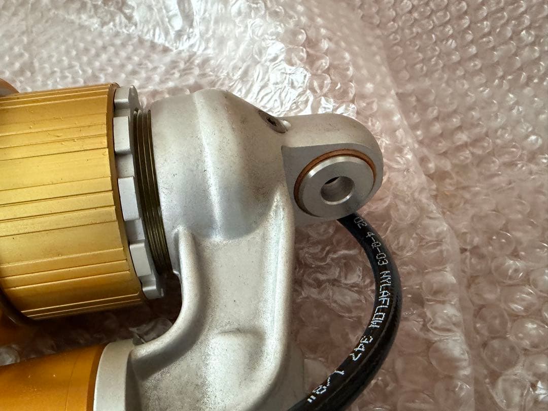 未使用 ドゥカティDUCATI ムルティストラーダ1000 リアサス オーリンズ