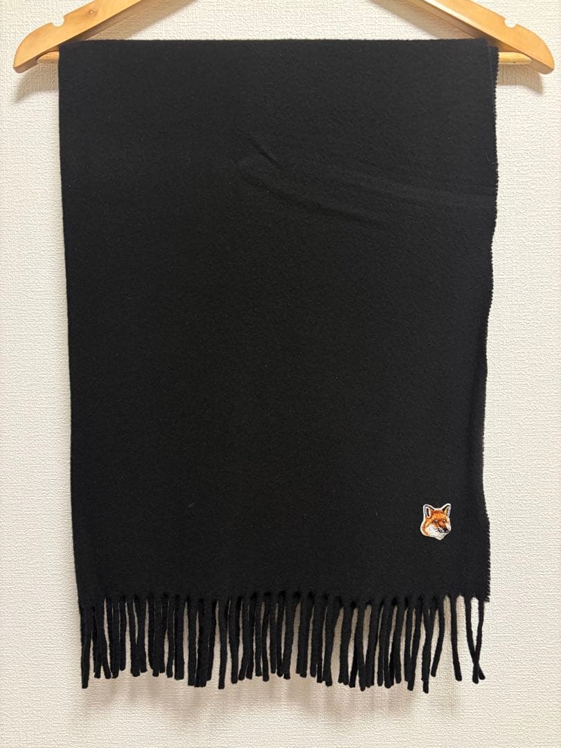 MAISON KITSUNÉ メゾンキツネ フォックス刺繍 ウールマフラー 黒