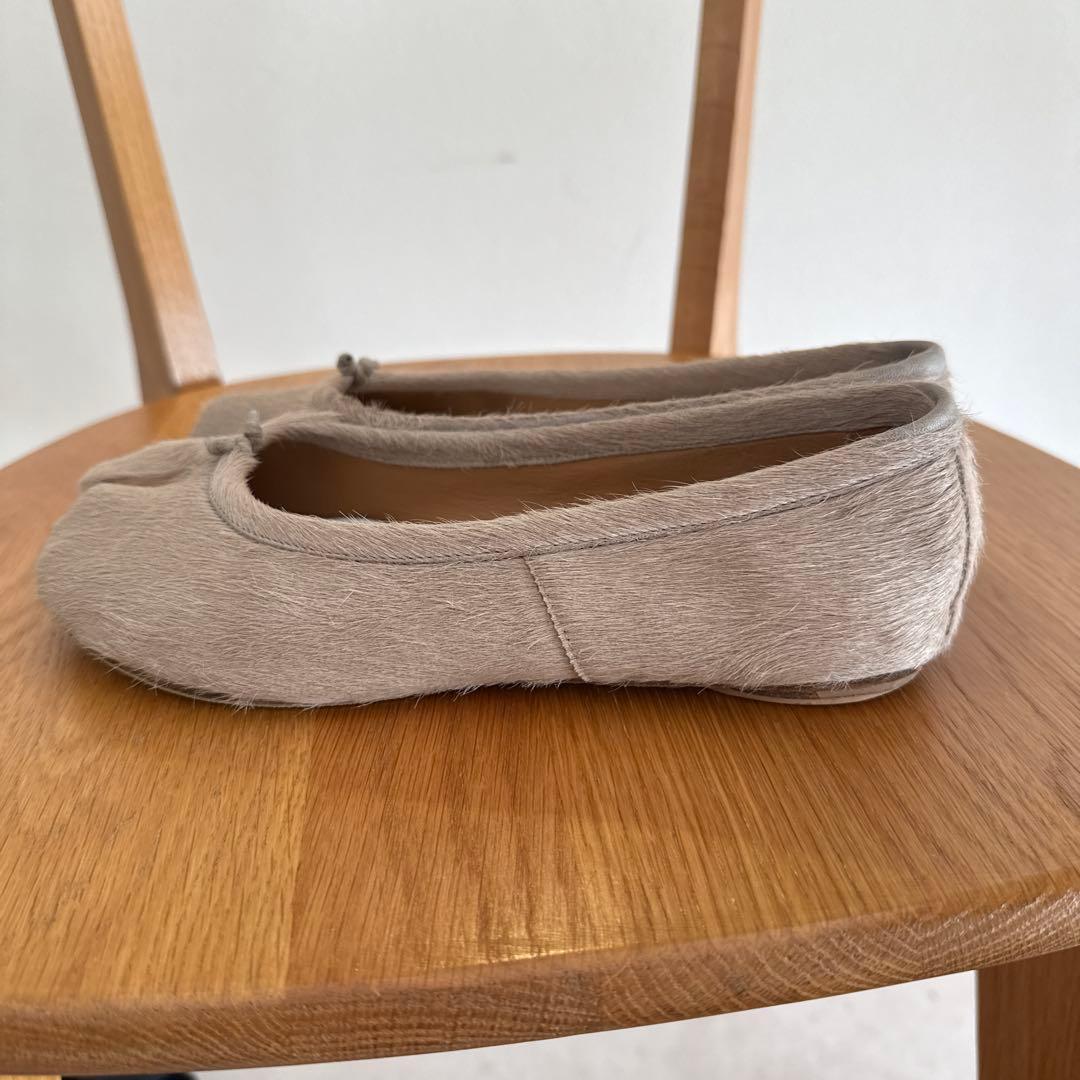 マルジェラ ベージュフラットシューズ タビ足袋36.5(24.5)