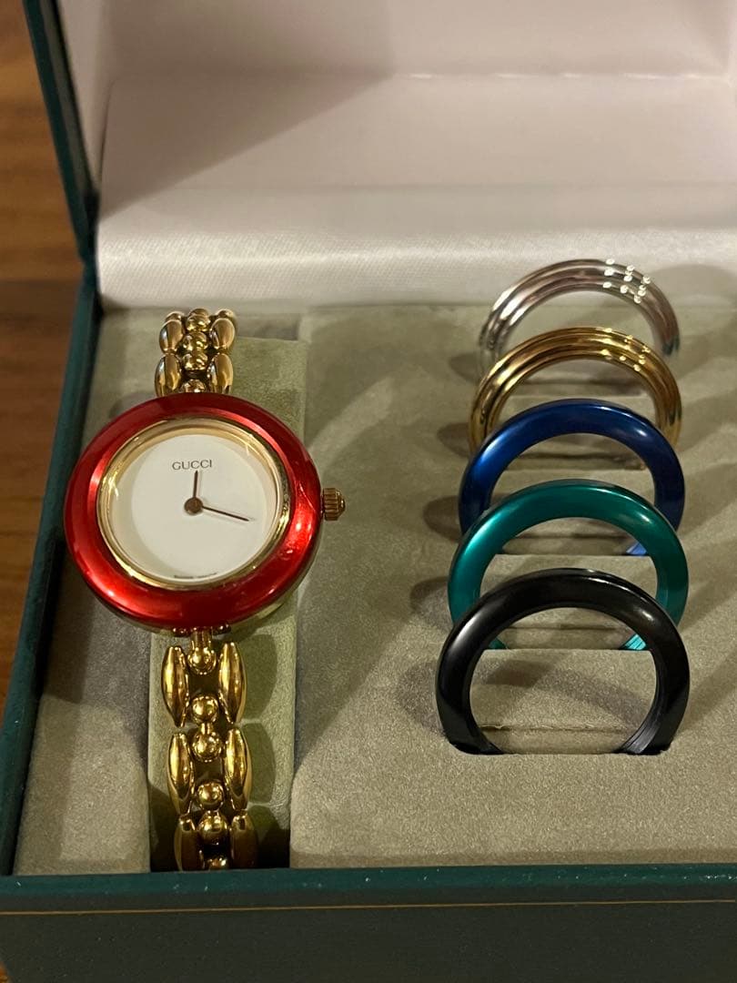 GUCCI■チェンジベゼル　レディースウォッチ