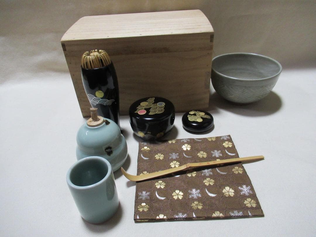 茶道具　桐製茶箱セット　中の道具皆揃
