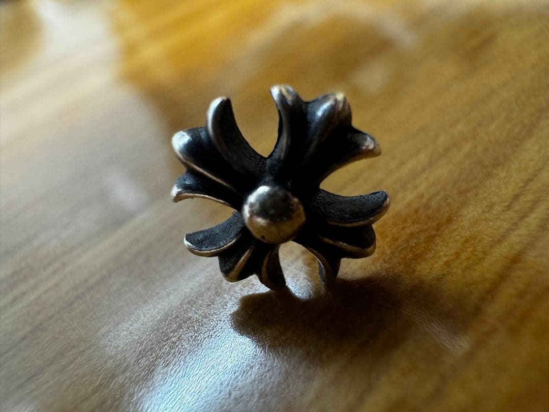 t*c様 クロムハーツ CHプラススタッドピアス