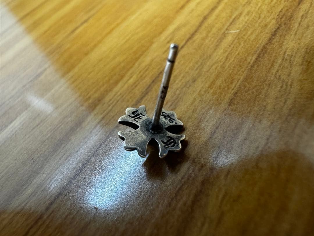 t*c様 クロムハーツ CHプラススタッドピアス