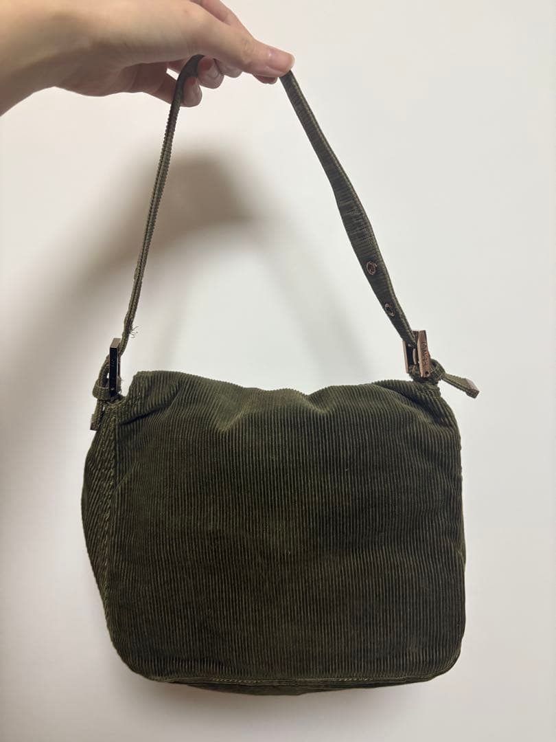 オリーブ コーデュロイ ショルダーバッグ
