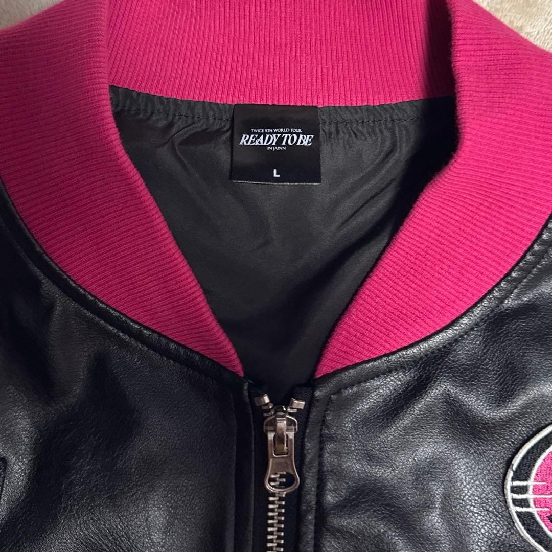 TWICE READY TO BE スタジャン Lサイズ