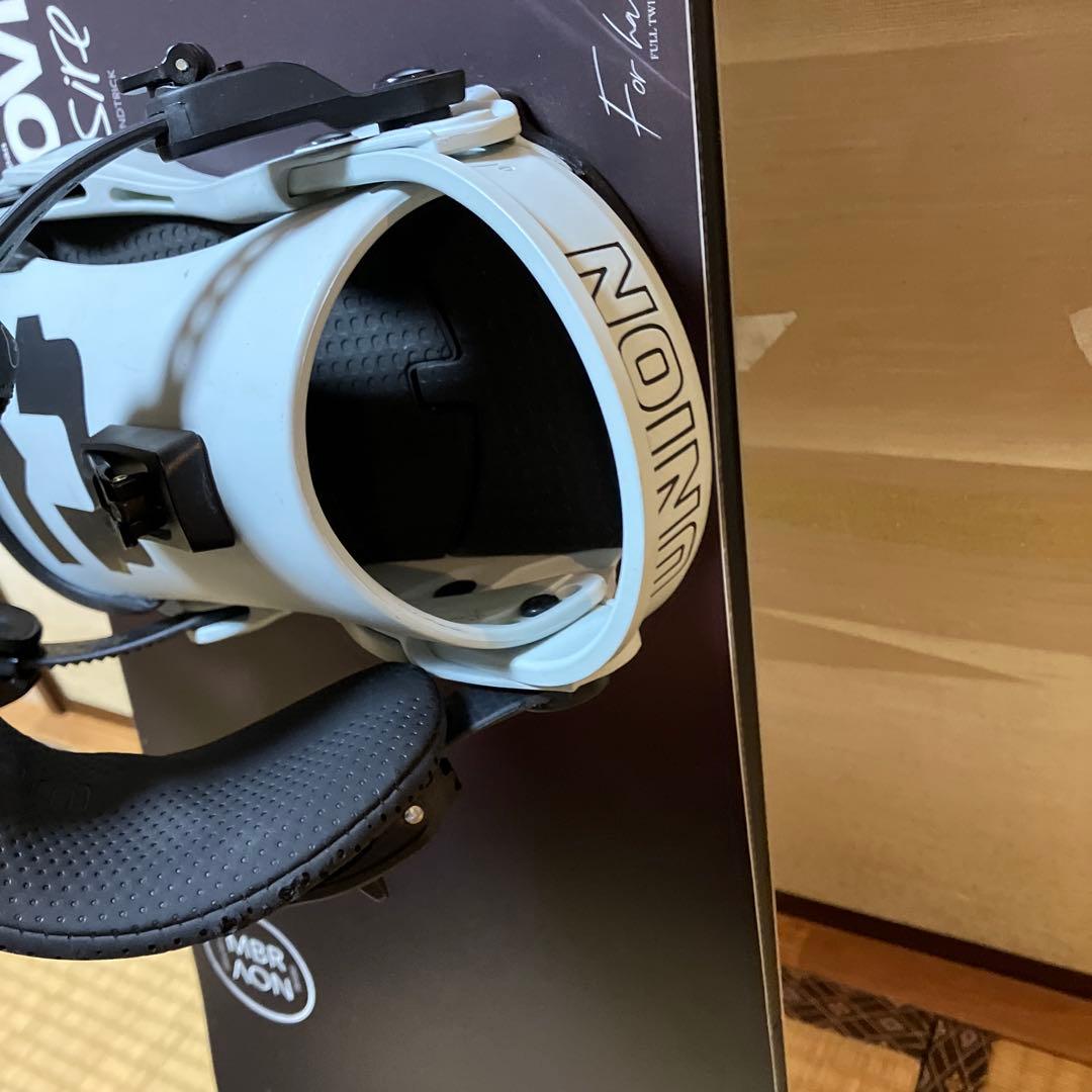 Novemberdesire 150 スノーボード　スノーボードとボードカバー