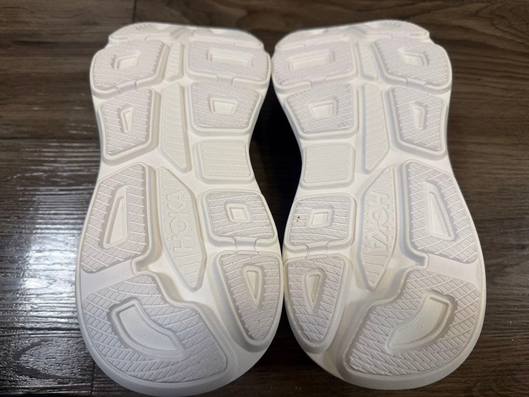 HOKA BONDI 9 25.0 レディース