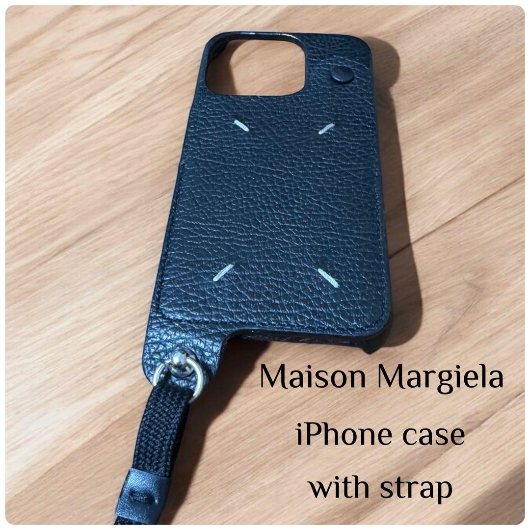 【Maison Margiela】iPhone15Proケース ストラップ付き