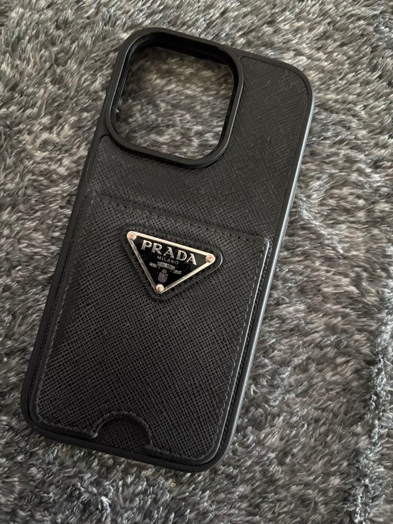 PRADA iPhoneケースカバー　サフィアーノレザー14
