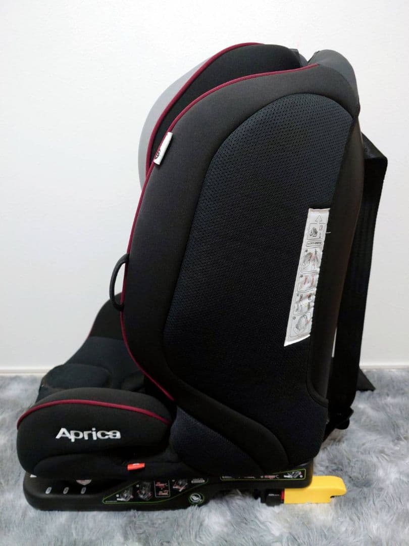 【美品】 アップリカ チャイルドシート formfit ISOFIX