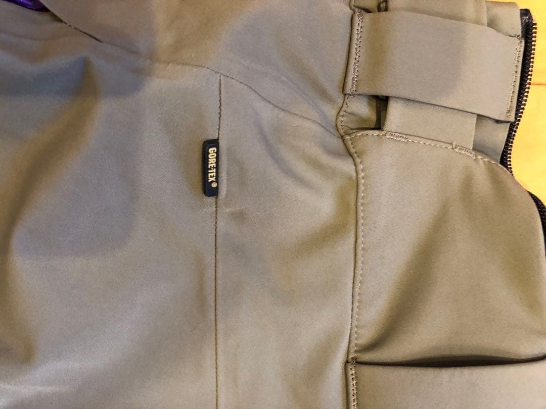 ホグロフス クーロアール　プロパンツ おまけ付き