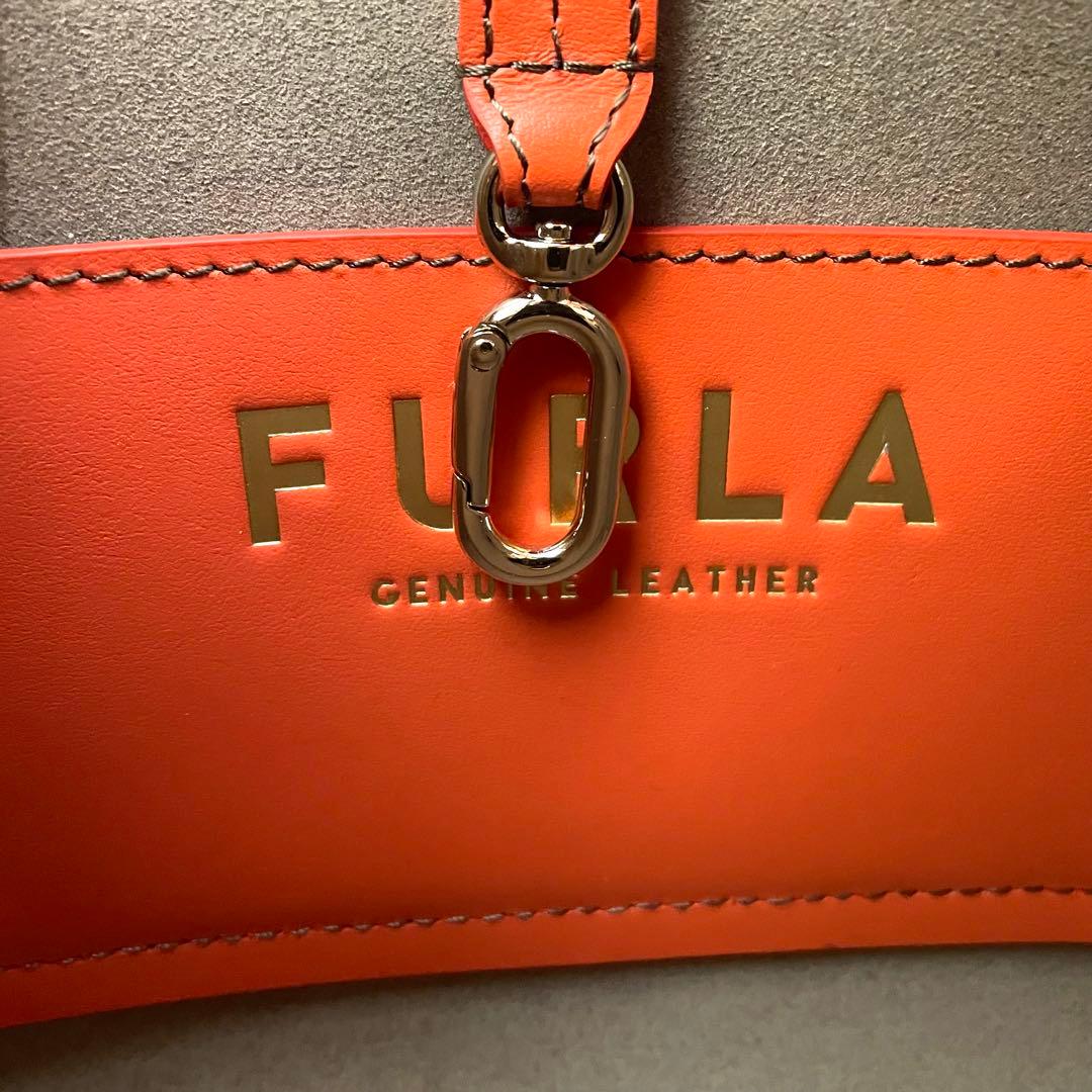 【未使用級】フルラ　2way ジルダ バッグ　ロゴ型押し　レザー　オレンジ