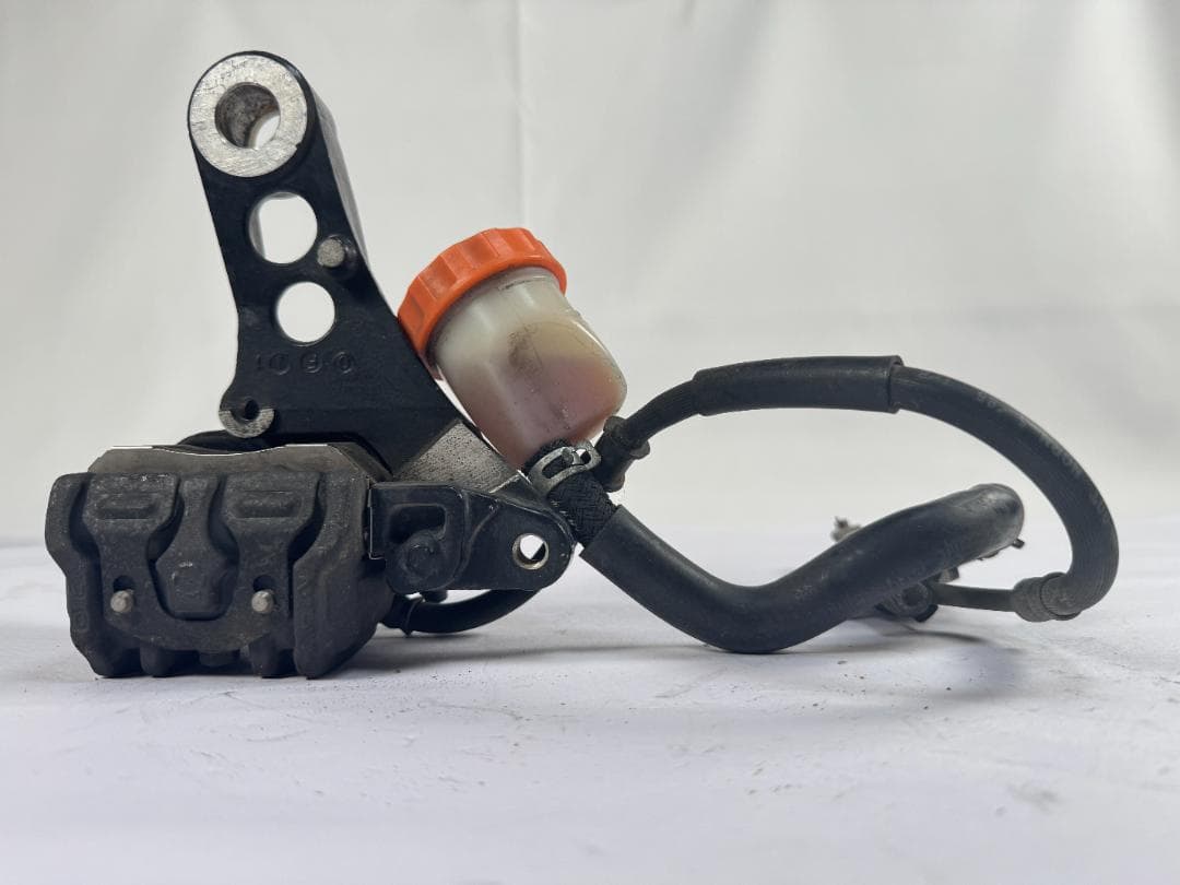 harujuju220様用ホンダ CBX750F？ RC17 32パイ リアブレ