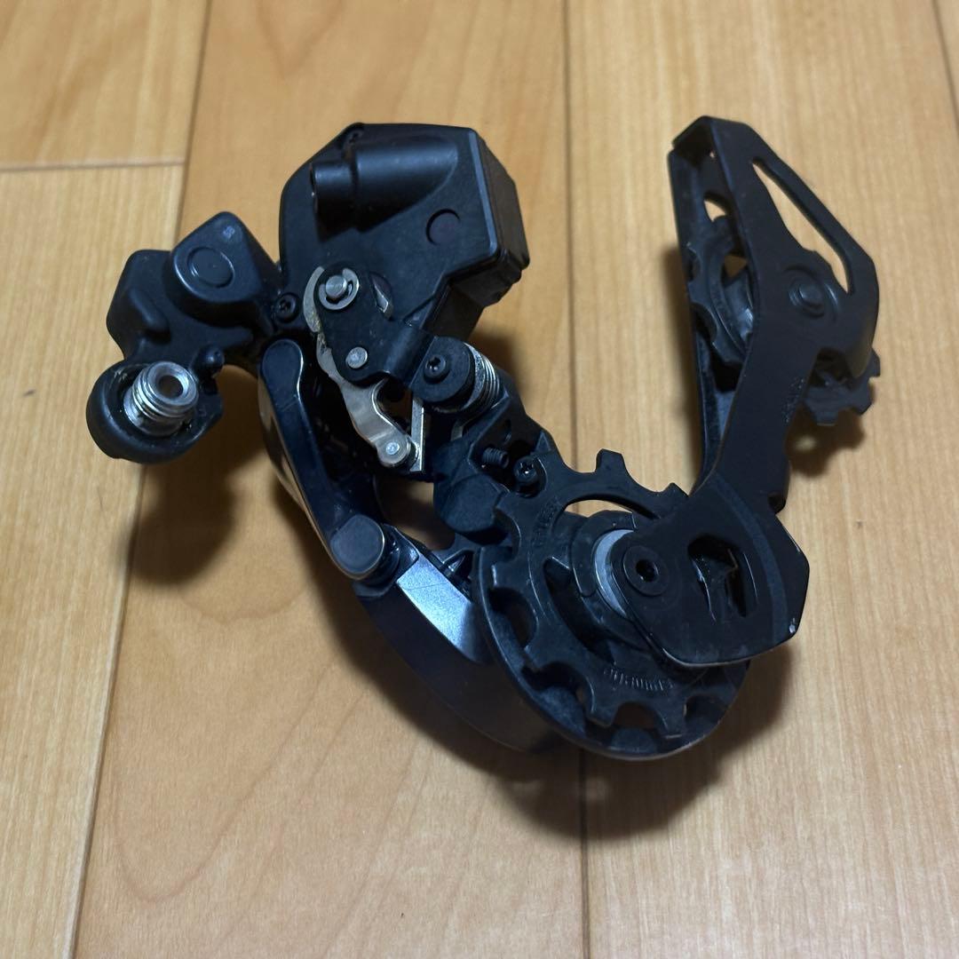 シマノ RD-R8050 電動リアディレイラー 11s