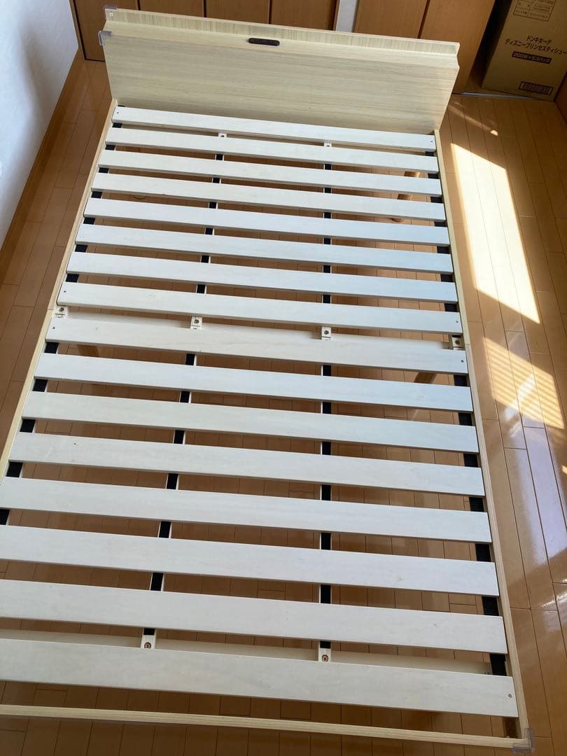 【そら】セミダブルベッド すのこ棚 コンセント付 高さ調整 天然木パイン材