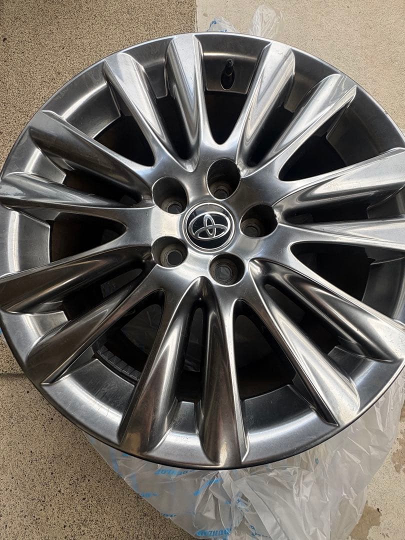 トヨタ純正 60ハリアー18インチ ホイール 4本セット