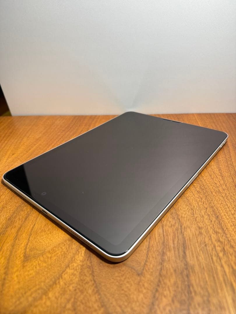 本日限定iPad Air 第5世代 64GB Wi-Fi スターライト　ケース有