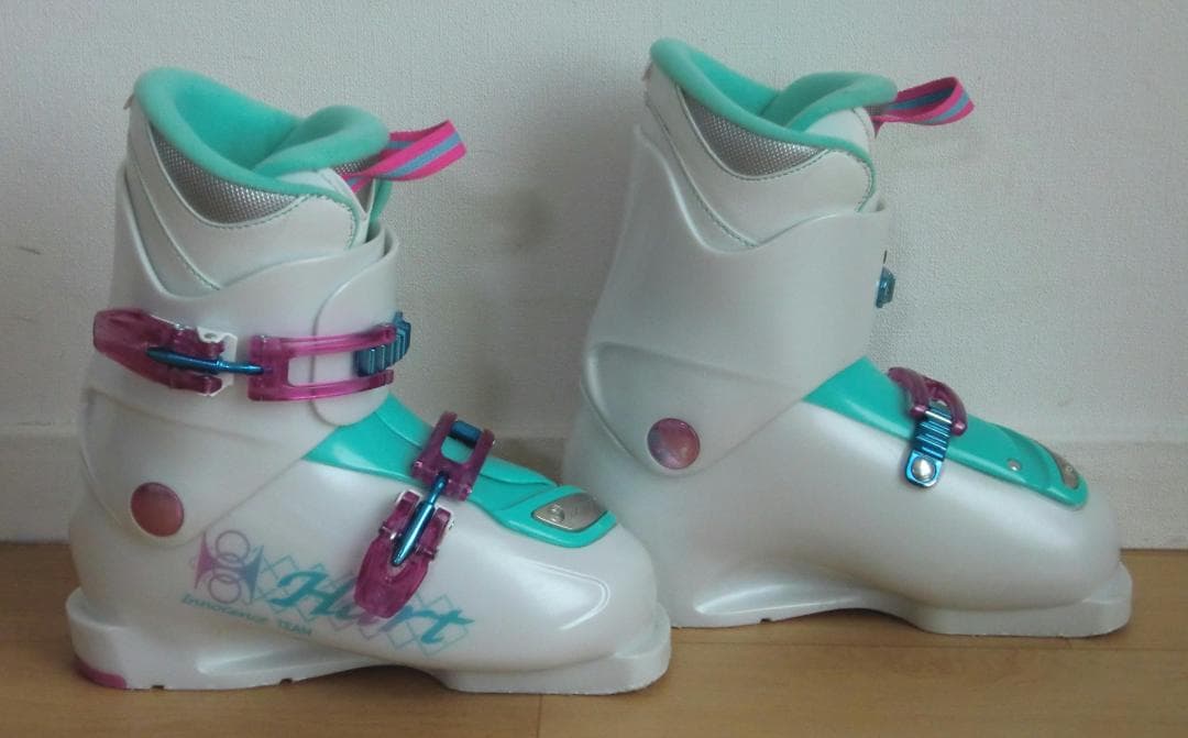 ■■送料無料■Hart■ジュニア用スキーセット■板130/靴23■WAX済■■