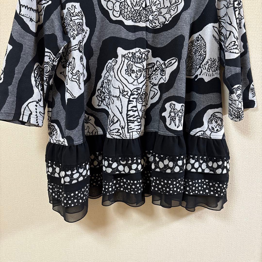 【未使用に近い】✨トクコプルミエヴォル✨女性.動物.魚の柄の前開きチュニック❤️