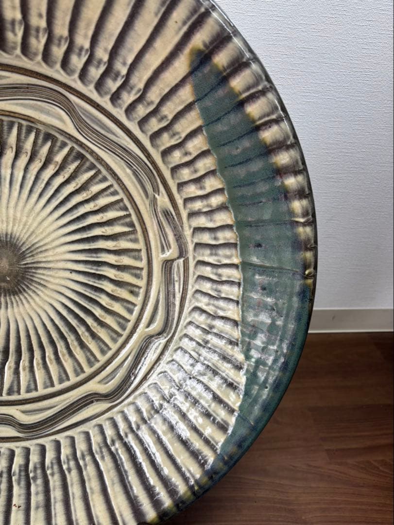 特大サイズ！小鹿田焼？小石原焼？大皿 オブジェ 飾り皿 木製皿立て付き