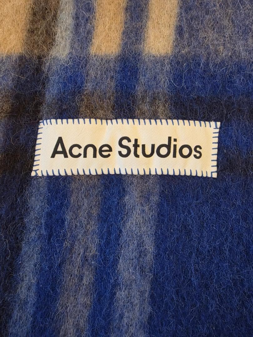 【入手困難】Acne Studios マフラー　モヘアタータンスカーフ