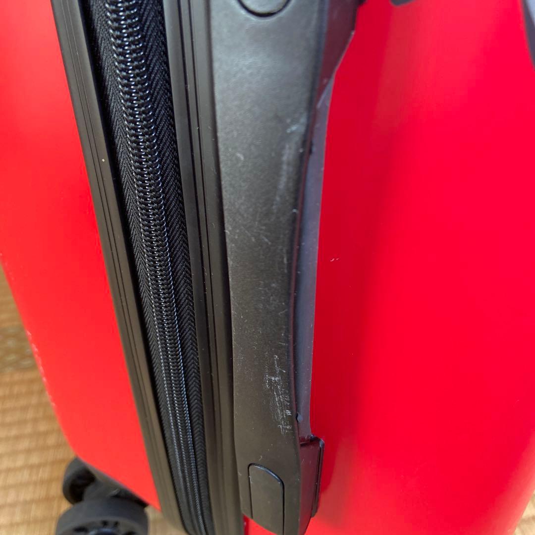 非売品　キットカットキャリーケース　スーツケース