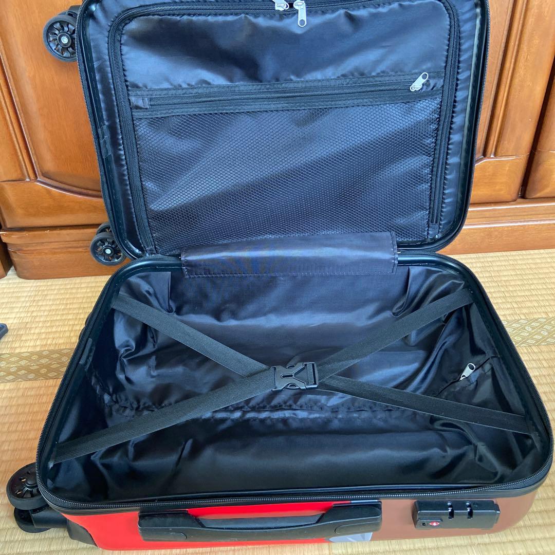 非売品　キットカットキャリーケース　スーツケース