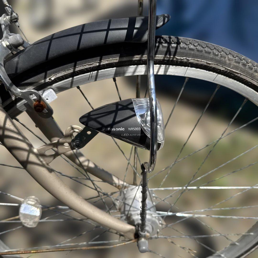 シティサイクル ベージュ 前面バスケット付き　マルキン　3段ギア付き