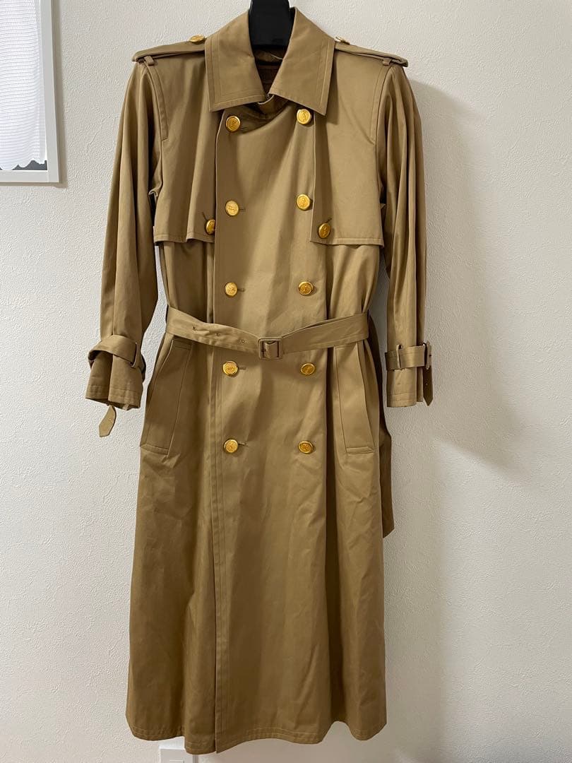 イヴサンローラン　トレンチコート　インナーライナーとベルト付　金ボタン