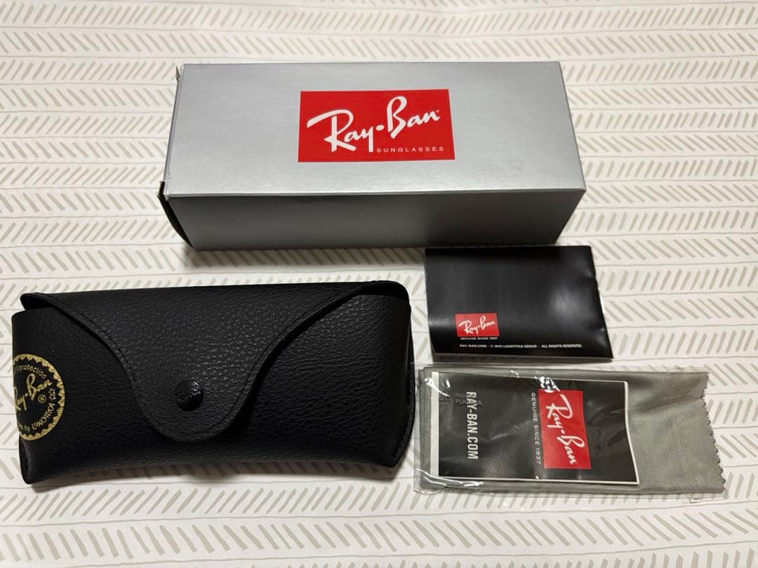 シ*ン様 Ray-Ban レイバン ウェイファーラー RB2140F 901 5