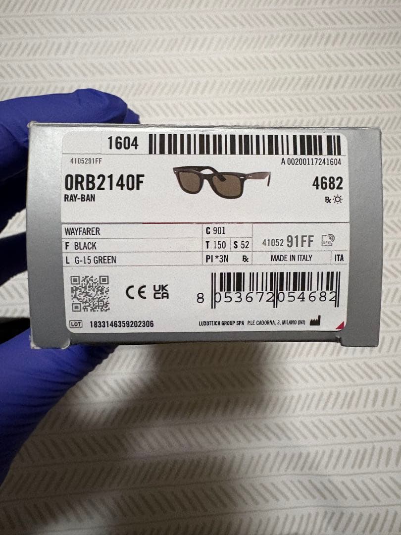 シ*ン様 Ray-Ban レイバン ウェイファーラー RB2140F 901 5