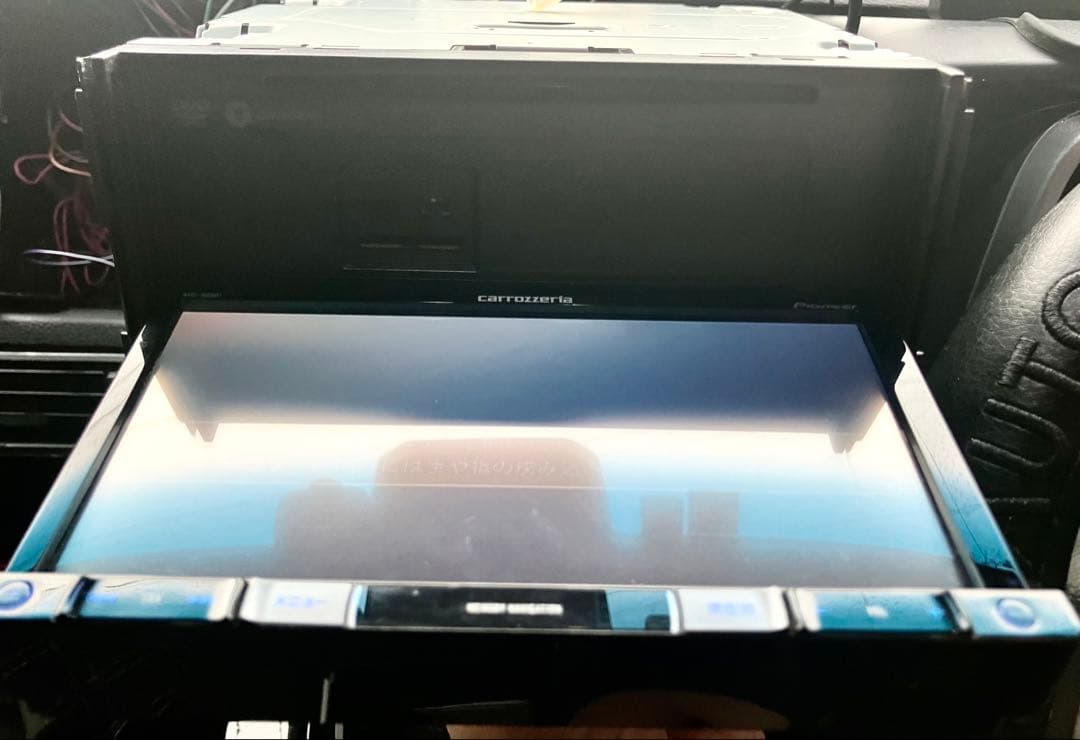 美品 カロッツェリア 楽ナビ AVIC-RZ901 2020年地図データ