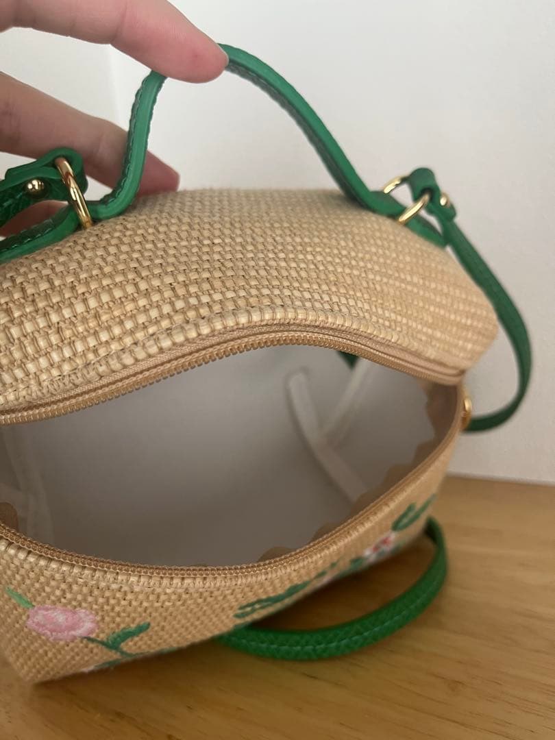 Longchamp 花柄刺繍 ベージュ かごバッグ