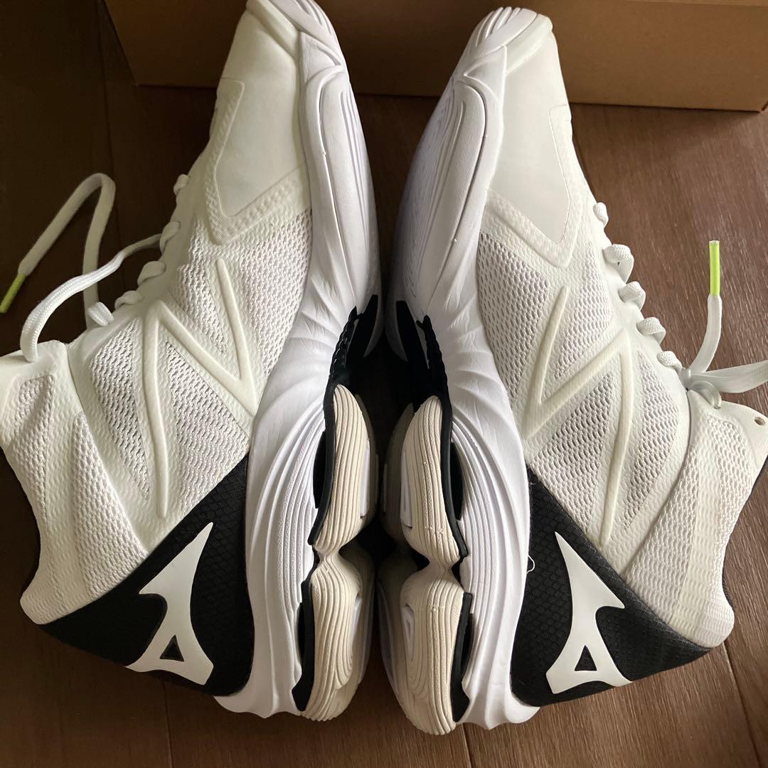Mizuno Wave Lightning Z7 バレーシューズ26cm 超美品