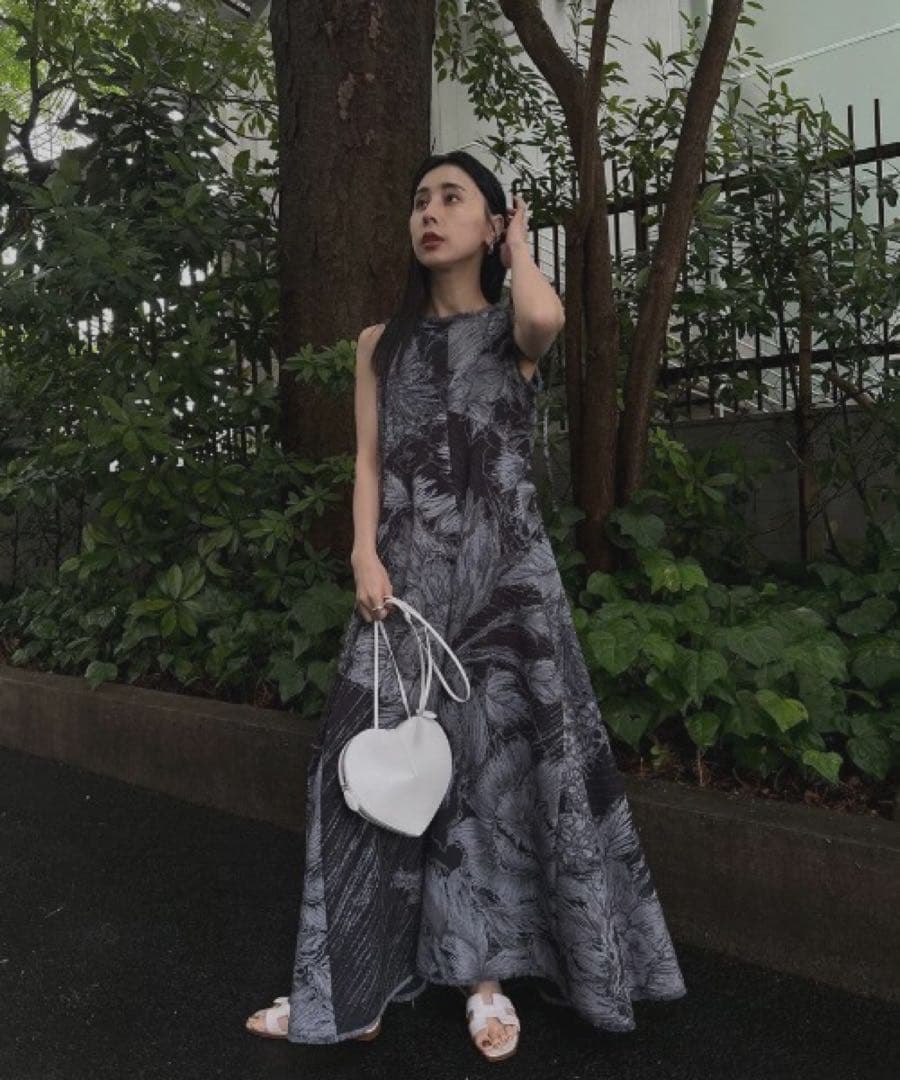 KEITAMARUYAMA × AMERI VOLUME FLARE DRESS