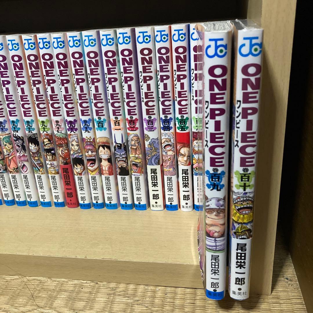 おまけ付き❗️送料無料❗️ワンピース1〜110巻セット＋おまけ4冊 尾田栄一郎