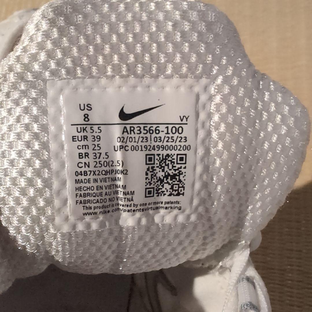 ナイキ ウィメンズ ショックス TL