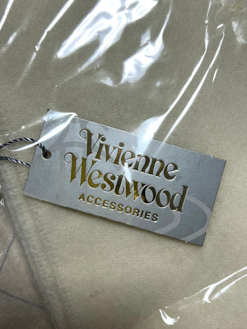 Vivienne Westwood マフラー アイボリーロゴ刺繍