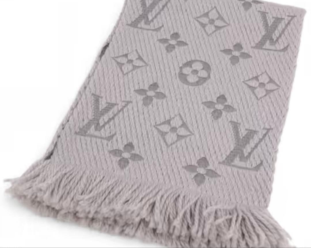 ルイ・ヴィトン グレー マフラー