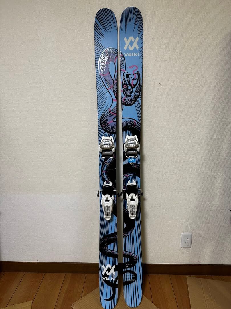 「新品未使用」Völkl REVOLT104 Markergriffon