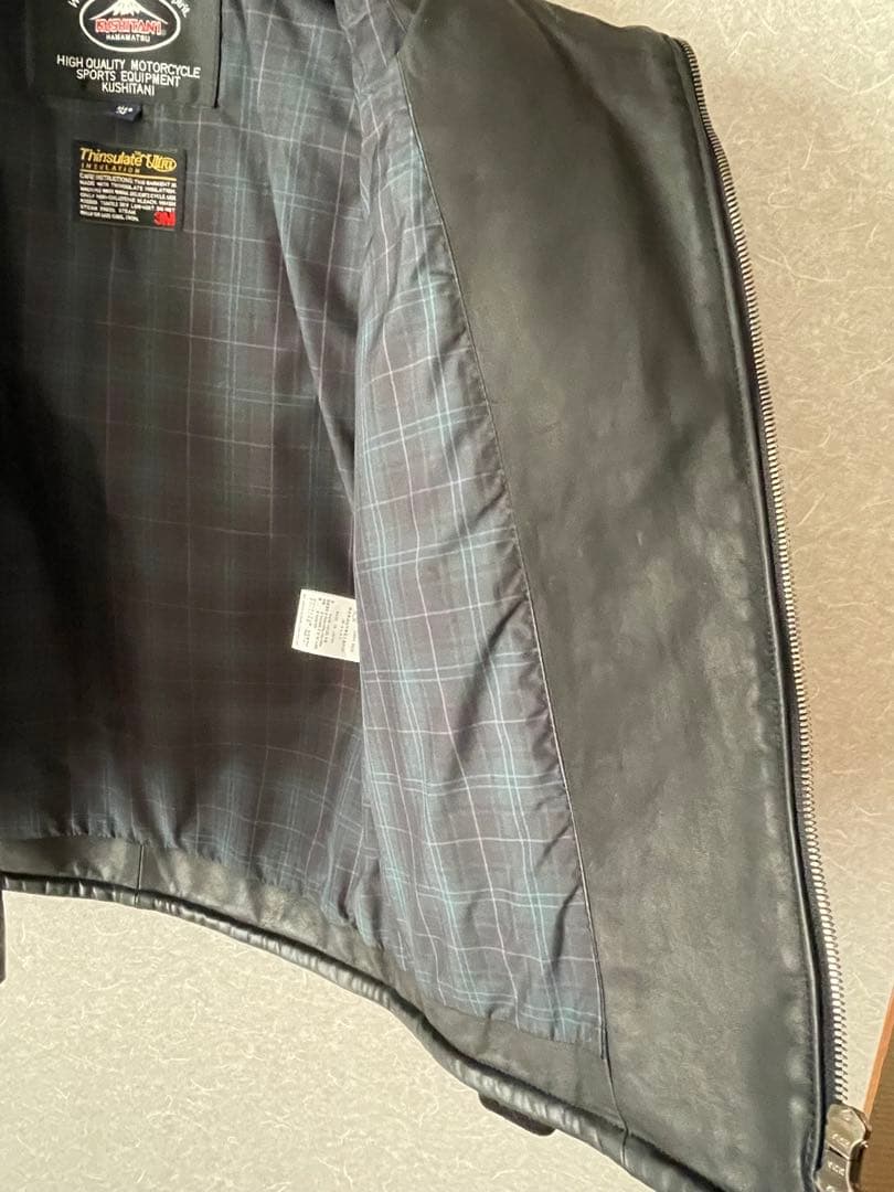 クシタニ　レザー×ウールコンビネーションジャケット　レディースMサイズ