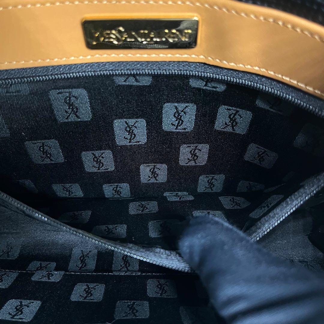 美品 イブサンローラン ヴィンテージ クラッチバッグ YSL レザー ブラック