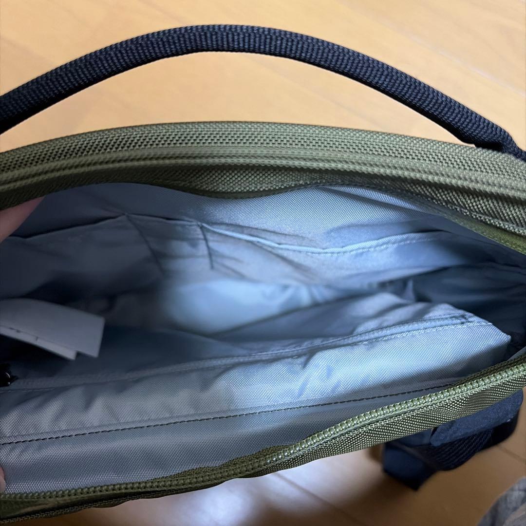 アークテリクス　ショルダーバッグ