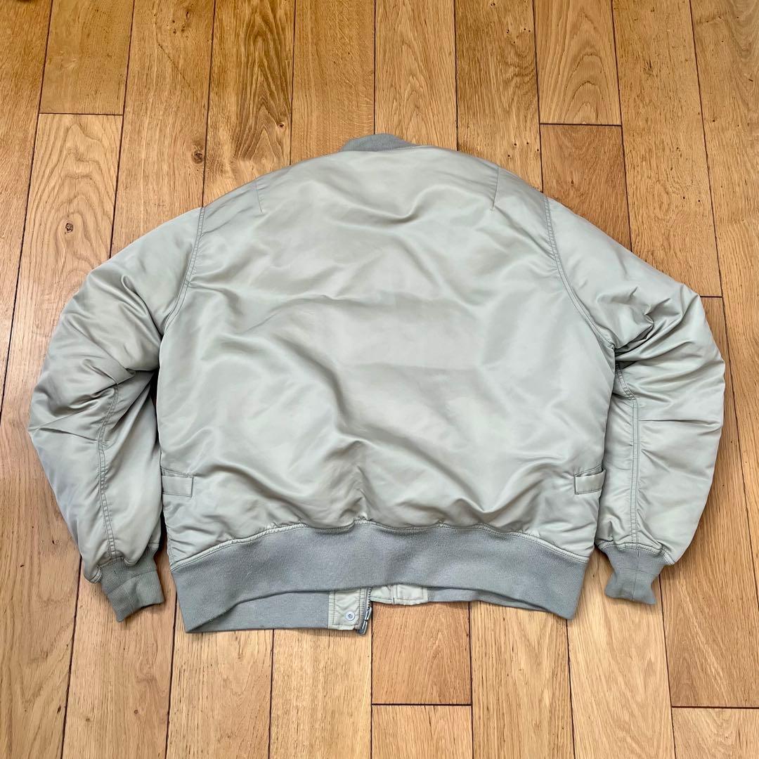 DAIWA PIER39 TECH REVERSIBLE MA-1 Lサイズ