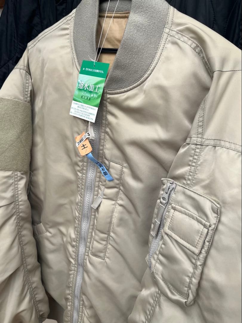 DAIWA PIER39 TECH REVERSIBLE MA-1 Lサイズ