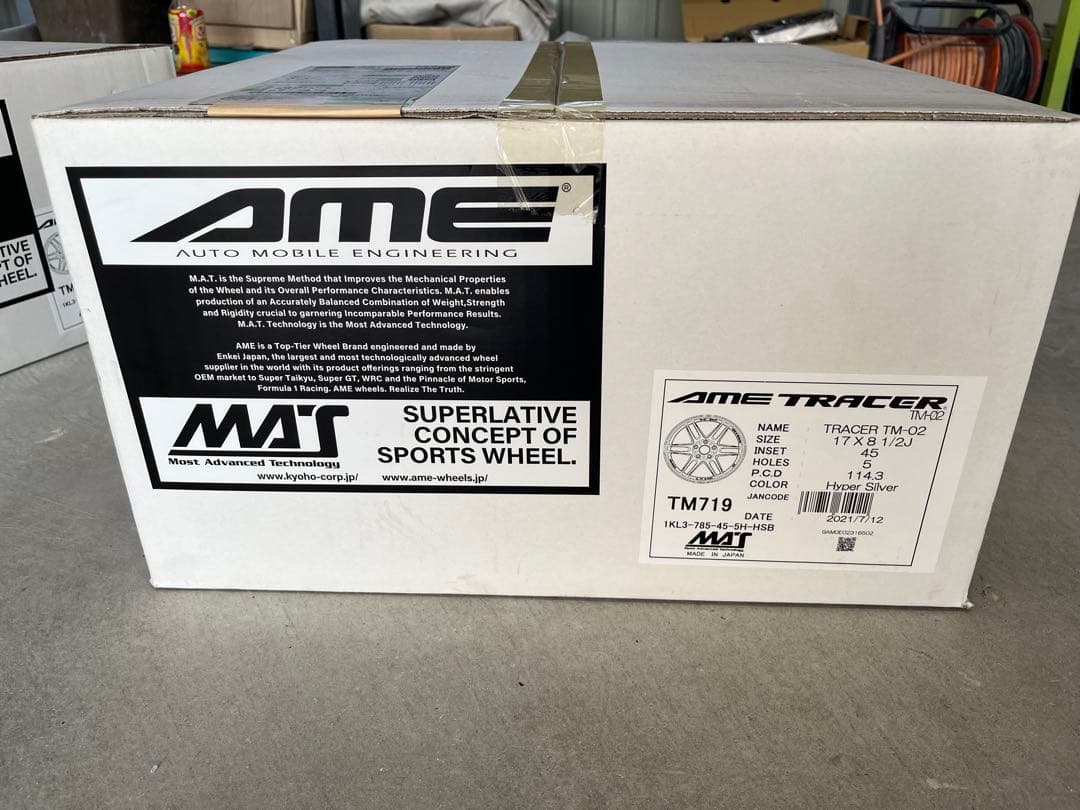 AME TM-02 17インチ 8.5j 114.32本セット 新品未使用