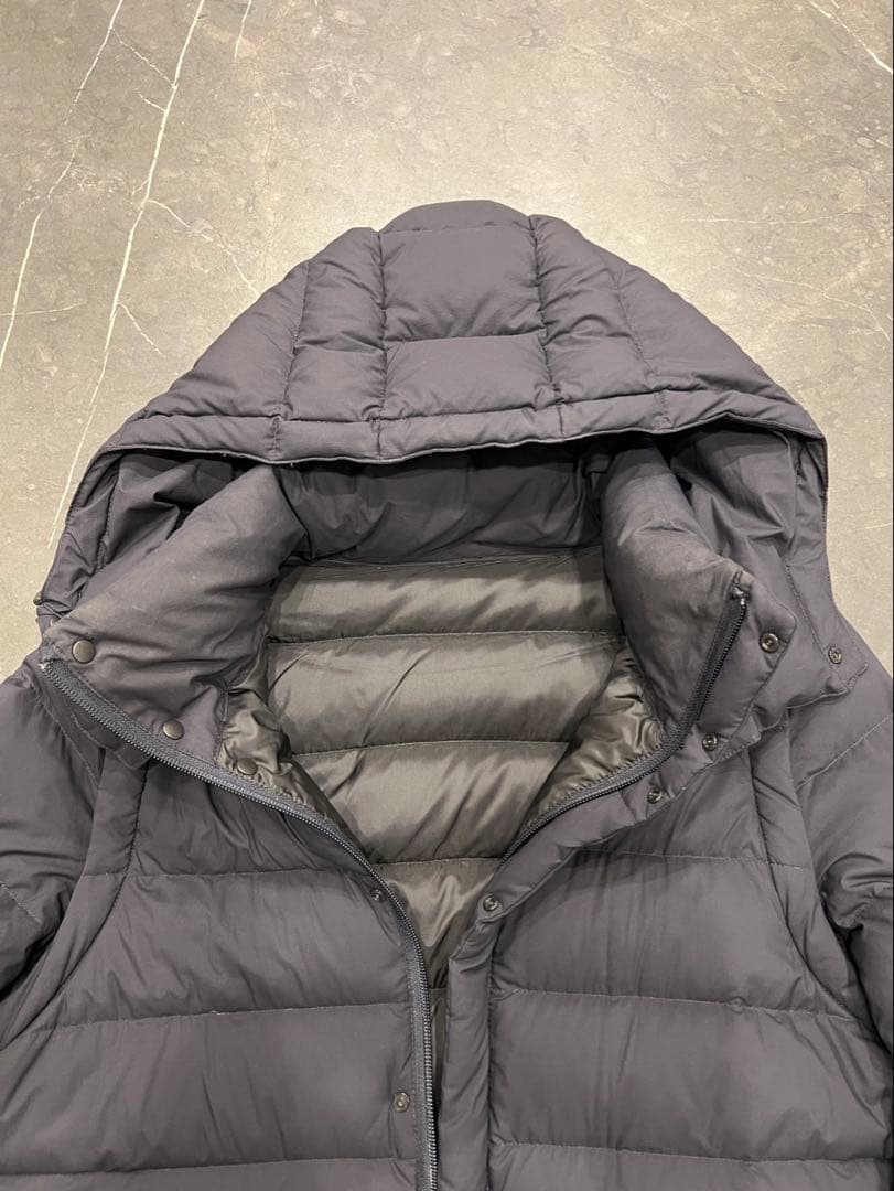 PEARLY GATES フード付きダウンジャケット ネイビー　サイズ4