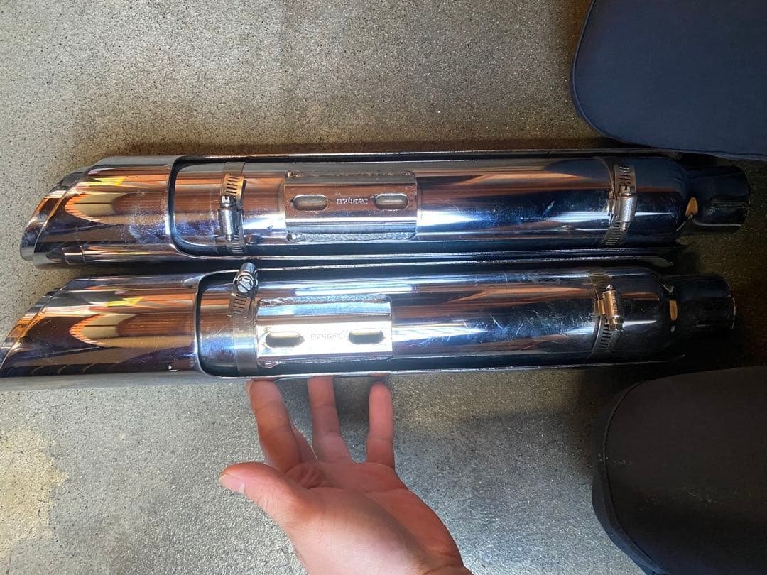 Vance & Hines ツインスラッシュ　ハーレー