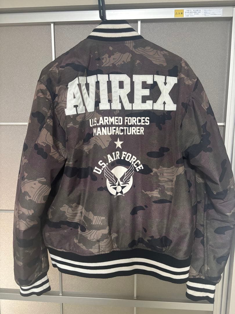 AVIREX アヴィレックス迷彩ジャケット MA-１フライトジャケット sizＬ