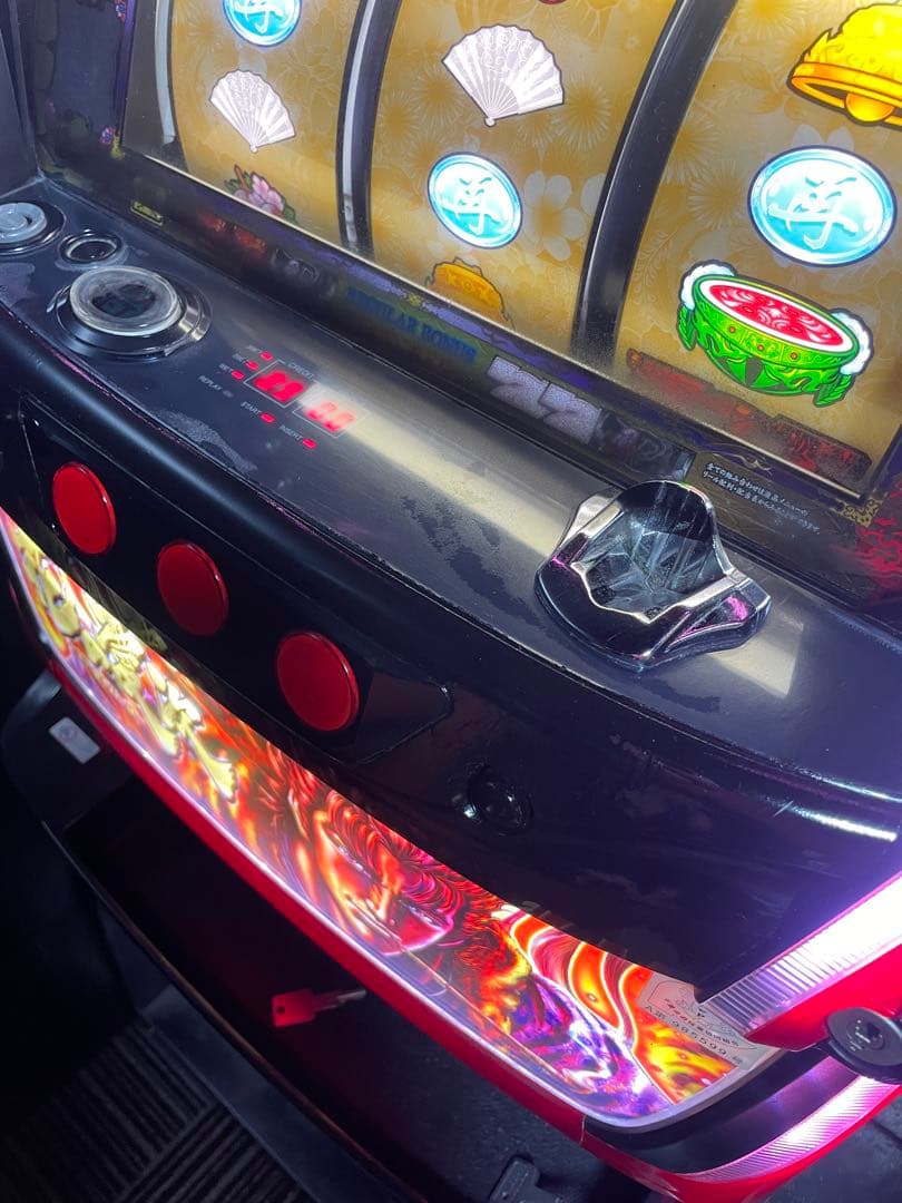 【引き取り歓迎】パチスロ 実機 初代花の慶次